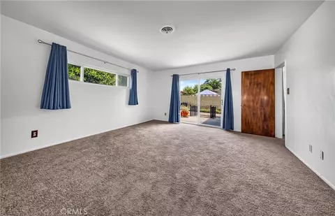 10054 Poulsen, Montclair, CA 91763 photo 13