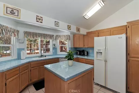 737 E Mountain Vw, Big Bear City, CA 92314 photo 13