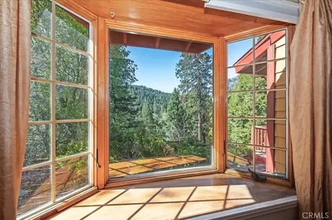 Other - 495 Zuger Ct, Crestline, CA 92325 photo 4 of 9