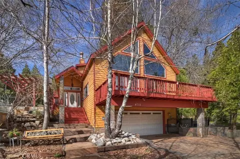 Exterior - 495 Zuger Ct, Crestline, CA 92325 photo 2 of 19