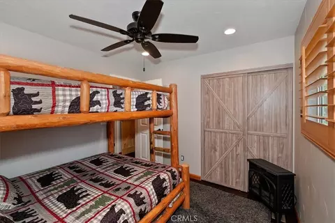 Bedroom - 370 Weisshorn, Crestline, CA 92325 photo 3 of 6