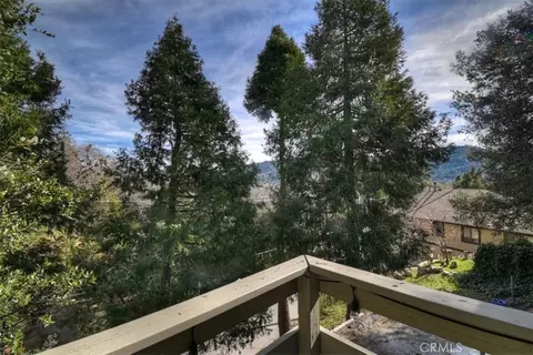 Exterior - 370 Weisshorn, Crestline, CA 92325 photo 6 of 9