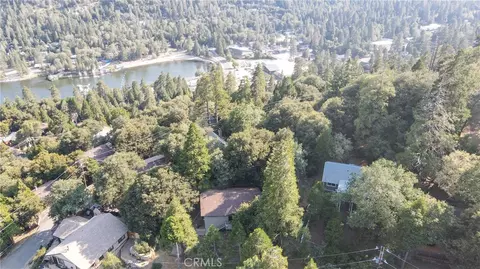 View/Area - 370 Weisshorn, Crestline, CA 92325 photo 2 of 2