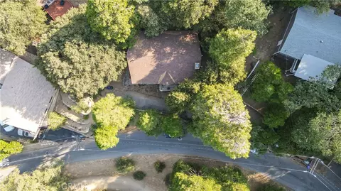 View/Area - 370 Weisshorn, Crestline, CA 92325 photo 1 of 2