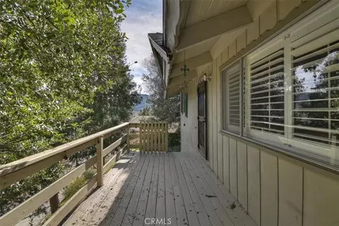 Exterior - 370 Weisshorn, Crestline, CA 92325 photo 5 of 9