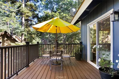 Exterior - 256 N Fairway, Lake Arrowhead, CA 92352 photo 5 of 11