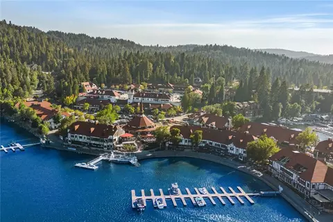 View/Area - 256 N Fairway, Lake Arrowhead, CA 92352 photo 5 of 5
