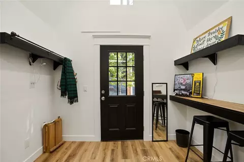 Entry Way - 256 N Fairway, Lake Arrowhead, CA 92352 photo 1 of 1