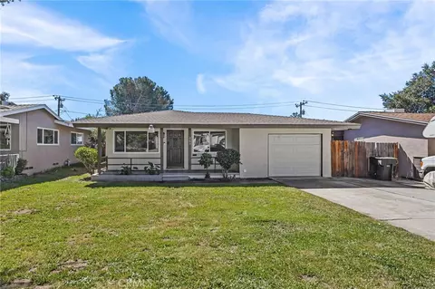 267 E 45th St, San Bernardino, CA 92404