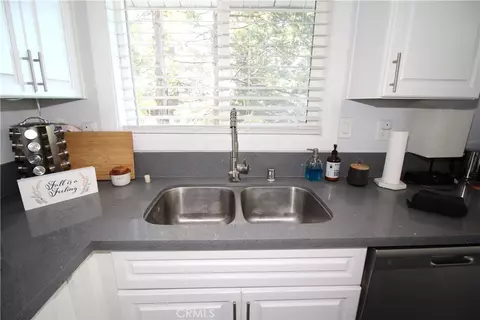 Kitchen - 30904 Live Oak Dr, Running Springs, CA 92382 photo 3 of 3