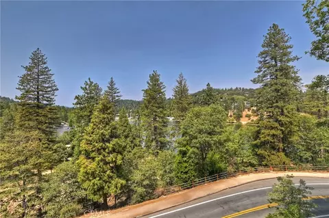 View/Area - 24445 San Moritz Dr, Crestline, CA 92325 photo 3 of 5