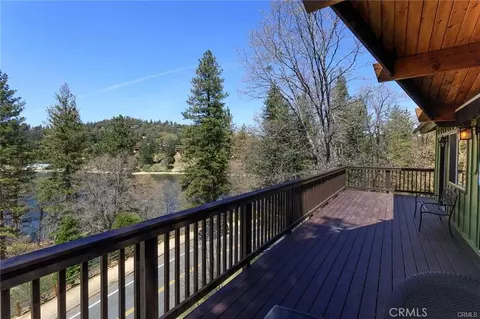 Exterior - 24445 San Moritz Dr, Crestline, CA 92325 photo 4 of 16