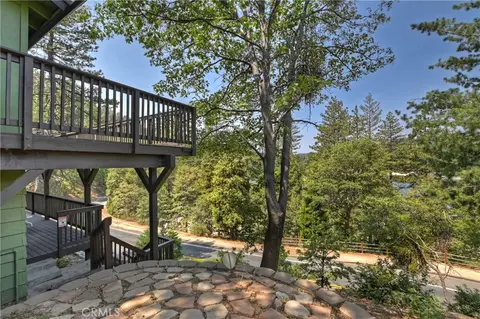 Exterior - 24445 San Moritz Dr, Crestline, CA 92325 photo 10 of 16