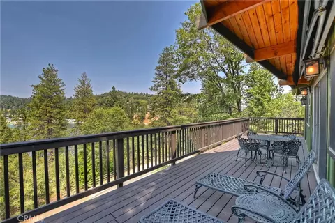Exterior - 24445 San Moritz Dr, Crestline, CA 92325 photo 2 of 16