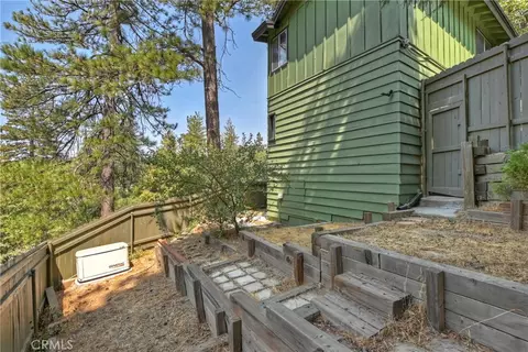 Exterior - 24445 San Moritz Dr, Crestline, CA 92325 photo 12 of 16