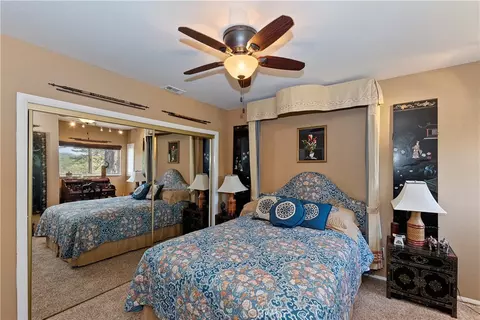 Bedroom - 24445 San Moritz Dr, Crestline, CA 92325 photo 6 of 7