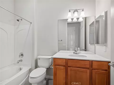 Bath - 19420 Verbena St, Apple Valley, CA 92308 photo 2 of 2