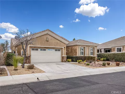 Exterior - 19420 Verbena St, Apple Valley, CA 92308 photo 2 of 10