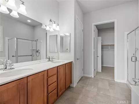 Entry Way - 19420 Verbena St, Apple Valley, CA 92308 photo 3 of 3
