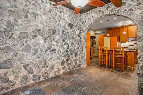 Entry Way - 9323 Cedar Dr, Forest Falls, CA 92339 photo 3 of 6
