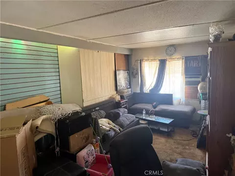 548 Bond, Perris, CA 92570 photo 3