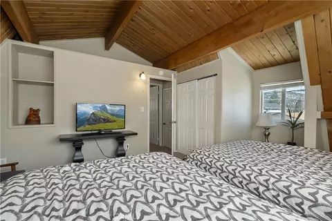 Bedroom - 728 W Aeroplane, Big Bear City, CA 92314 photo 6 of 6