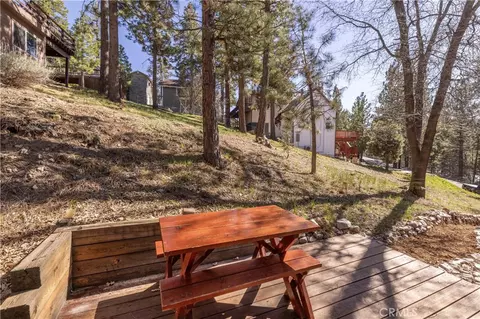 Exterior - 1109 Brookside, Fawnskin, CA 92333 photo 5 of 12