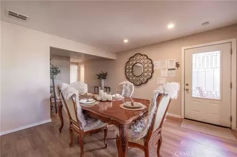 Dining - 40177 Lakeview, Big Bear Lake, CA 92315 photo 1 of 2