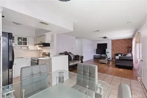 134 S Magnolia #4C, Anaheim, CA 92804
