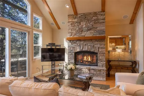 Other - 173 Grizzly Rd, Lake Arrowhead, CA 92352 photo 2 of 15