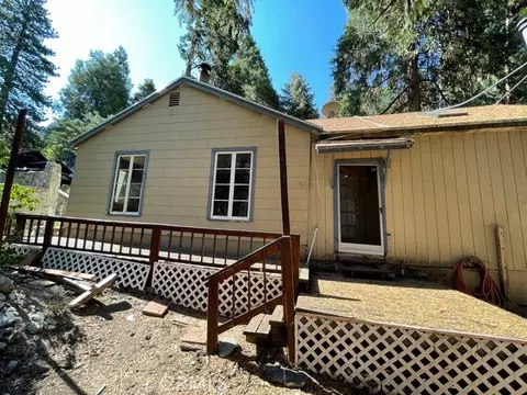 Exterior - 9504 Summit, Forest Falls, CA 92339 photo 3 of 4