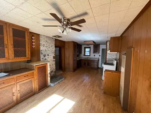 Kitchen - 9504 Summit, Forest Falls, CA 92339 photo 1 of 2