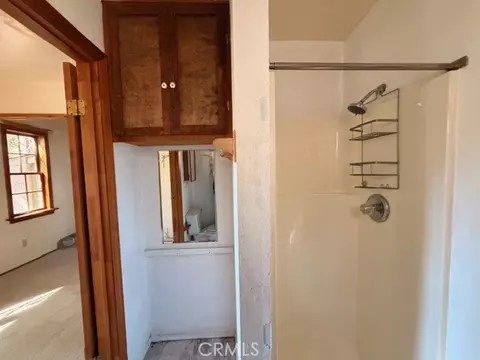 Bath - 9504 Summit, Forest Falls, CA 92339 photo 1 of 4