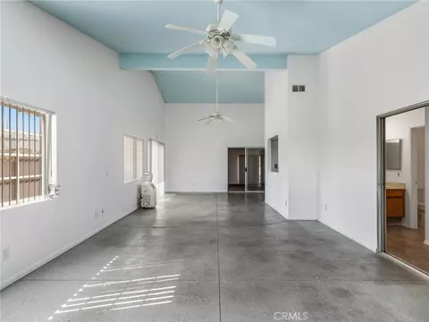 Living - 18449 Hackberry, Hesperia, CA 92345 photo 7 of 7
