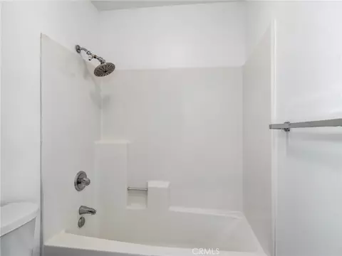 Bath - 18449 Hackberry, Hesperia, CA 92345 photo 2 of 3