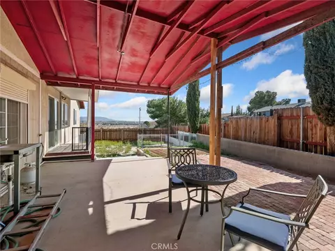 Exterior - 18449 Hackberry, Hesperia, CA 92345 photo 7 of 9