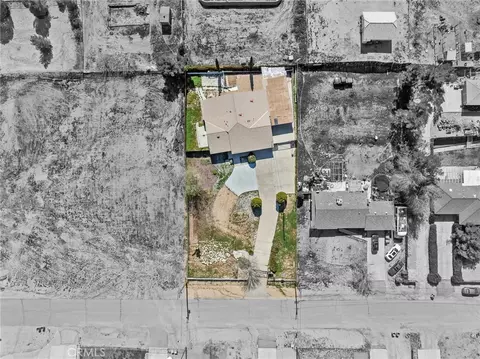 View/Area - 18449 Hackberry, Hesperia, CA 92345 photo 1 of 3