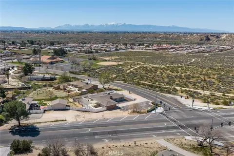 View/Area - 15637 Tuscola, Apple Valley, CA 92307 photo 11 of 18