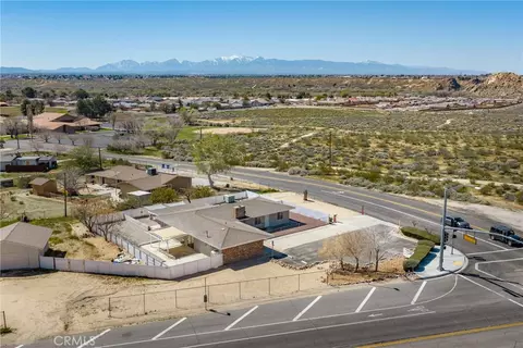 View/Area - 15637 Tuscola, Apple Valley, CA 92307 photo 4 of 18
