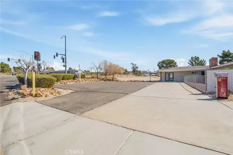 Exterior - 15637 Tuscola, Apple Valley, CA 92307 photo 11 of 13