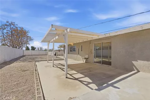 Exterior - 15637 Tuscola, Apple Valley, CA 92307 photo 7 of 13