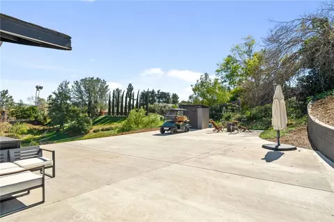 Exterior - 31397 Mesa Dr, Redlands, CA 92373 photo 4 of 10