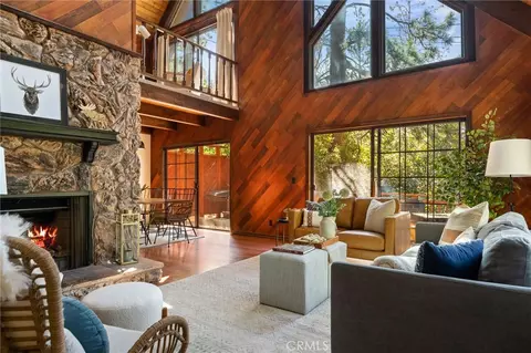 27288 Bernina Dr, Lake Arrowhead, CA 92352