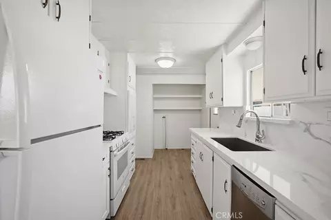 655 E Main St #9, San Jacinto, CA 92583 photo 5
