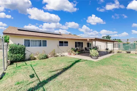 Exterior - 1602 Glover St, Redlands, CA 92374 photo 4 of 5