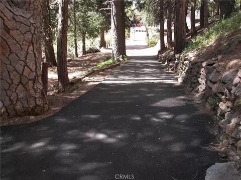 Exterior - 21636 Sawpit Cyn, Cedarpines Park, CA 92322 photo 11 of 27