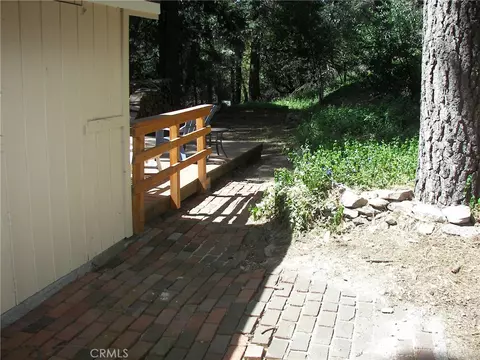 Exterior - 21636 Sawpit Cyn, Cedarpines Park, CA 92322 photo 19 of 27