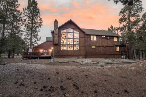 Exterior - 1086 Heritage, Big Bear City, CA 92314 photo 5 of 10