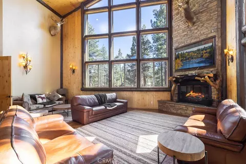 Living - 1086 Heritage, Big Bear City, CA 92314 photo 2 of 4