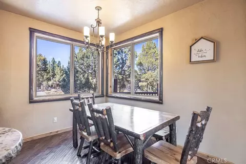 Dining - 1086 Heritage, Big Bear City, CA 92314 photo 2 of 2